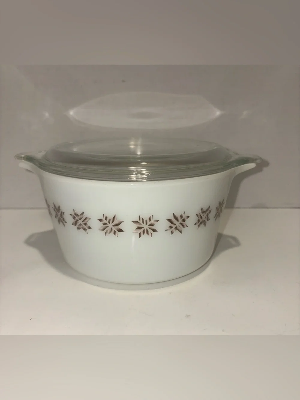 Pyrex #473 Town & Country pattern (1 Quart)